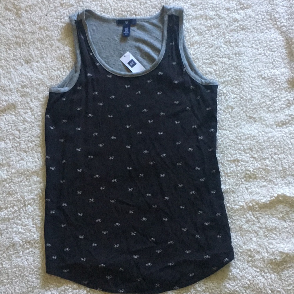Women’s Gap Tank Top